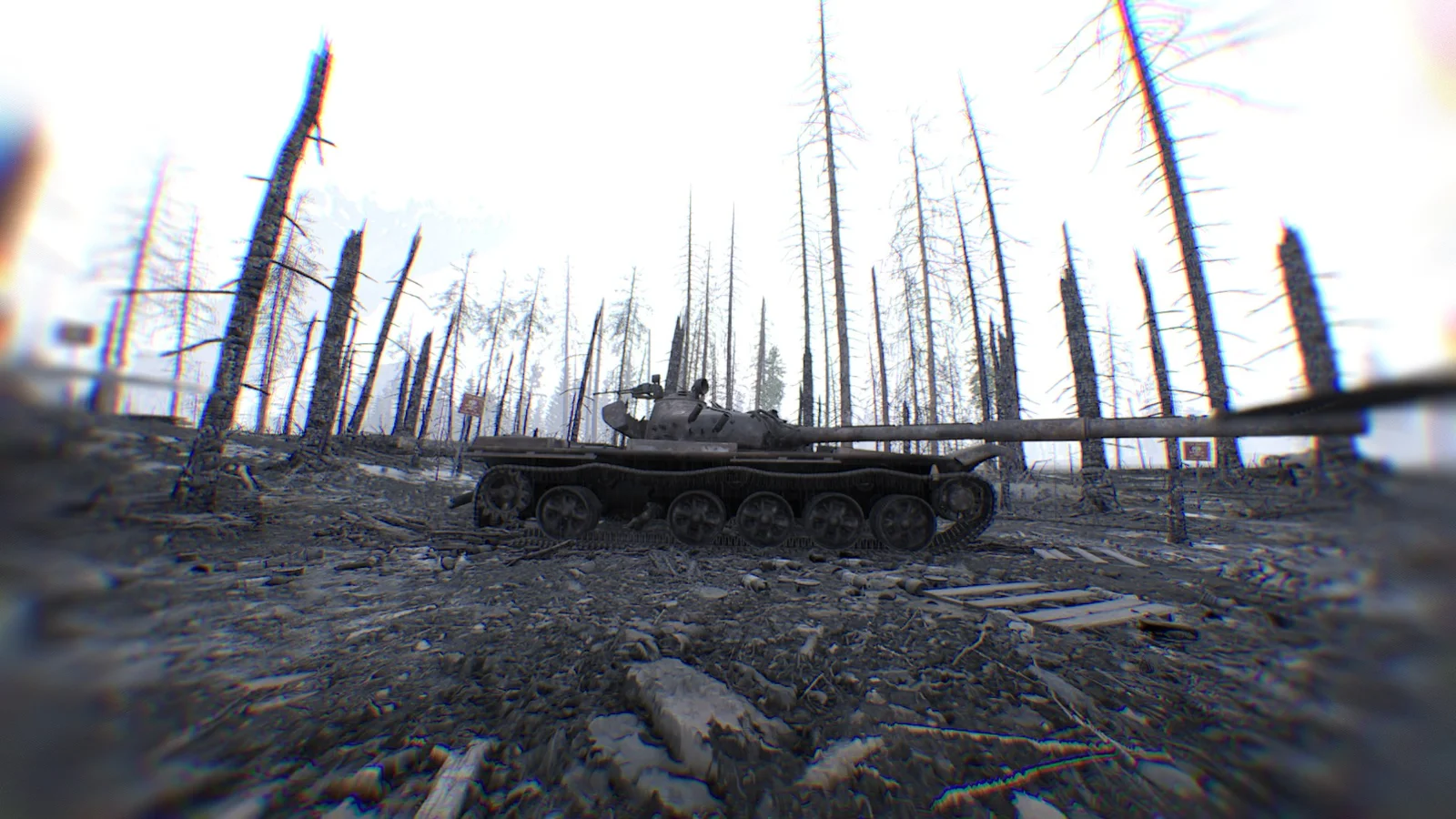A tank in the woodland. A car can also be found on the map.