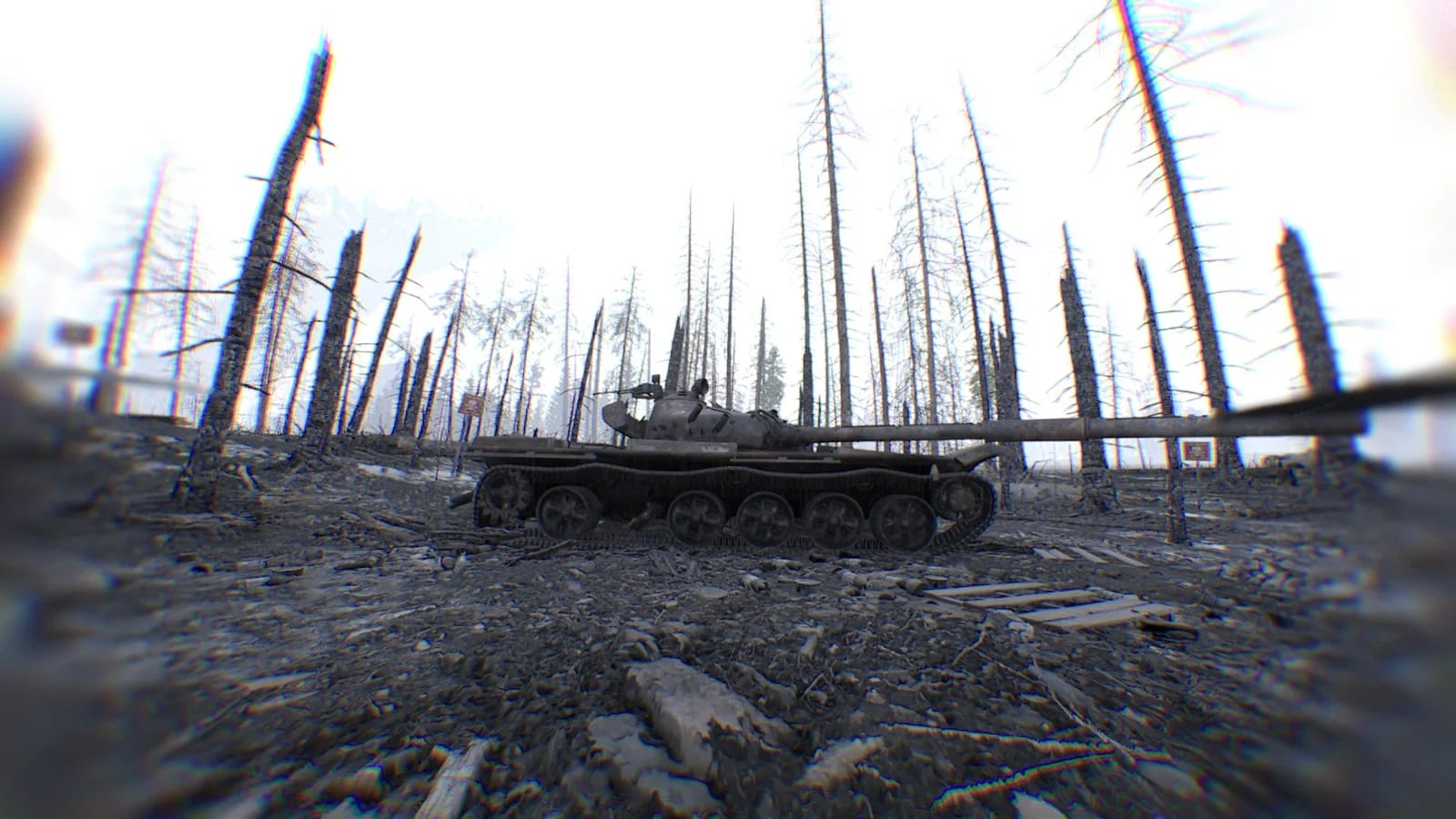 A tank in the woodland. A car can also be found on the map.
